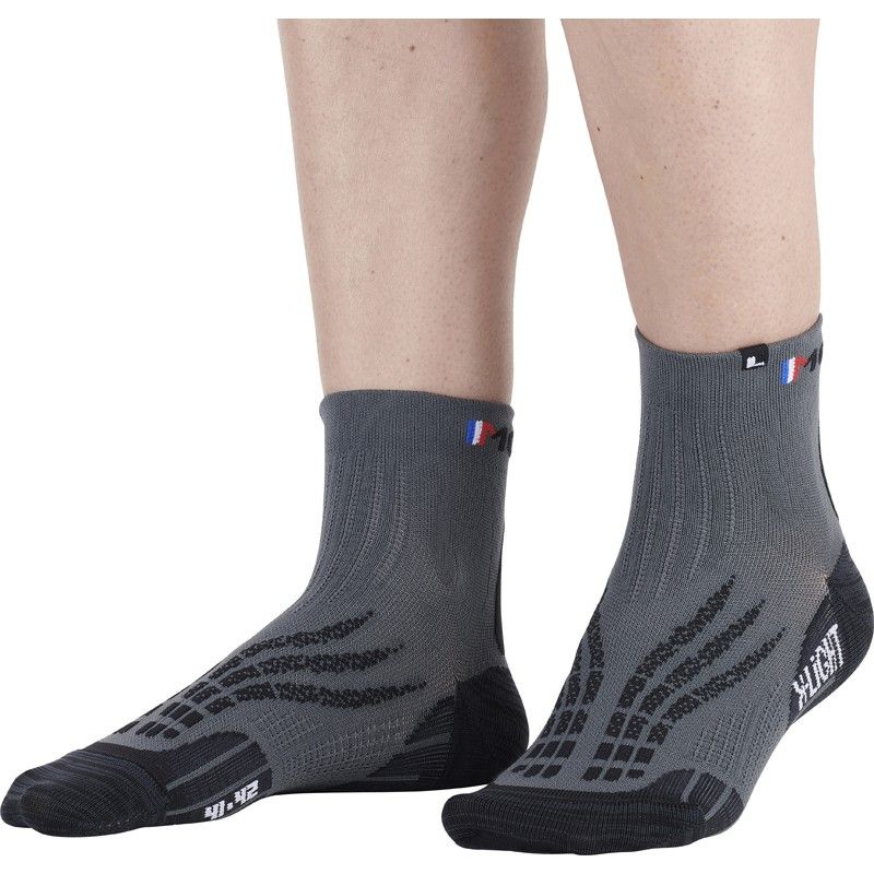 CALCETINES TRAIL/RUNNING MONNET RUN XLIGHT (GRIS NEGRO)