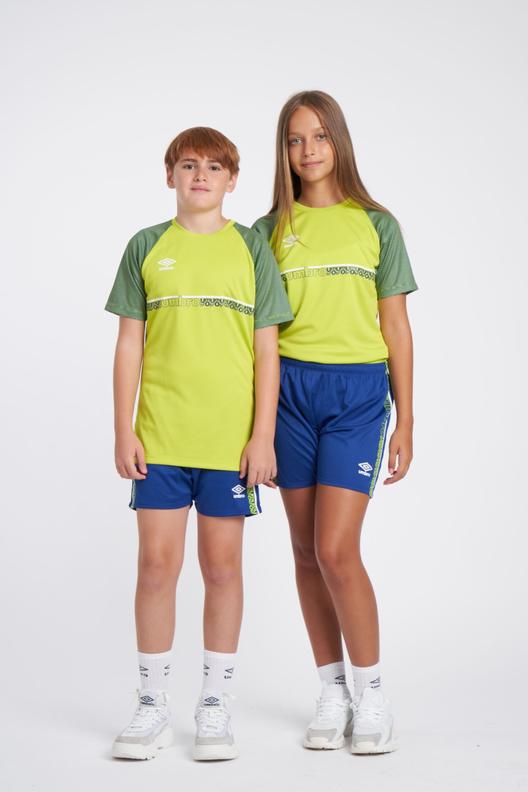 CAMISETA UMBRO SPIRITO JERSEY  JNR LIME PUNCH / WHITE / SODALITE BLUE