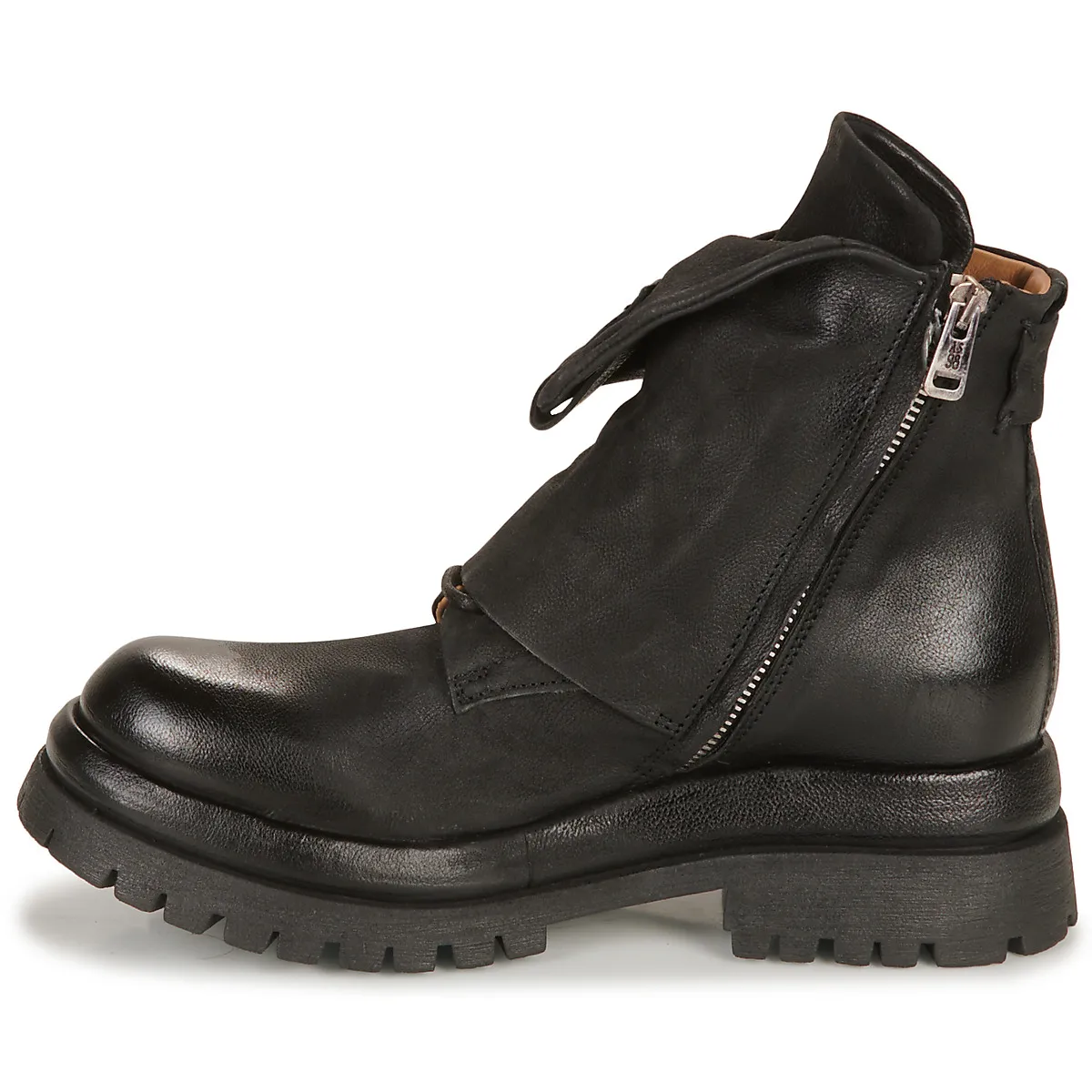 DIBLA BUCKLE
