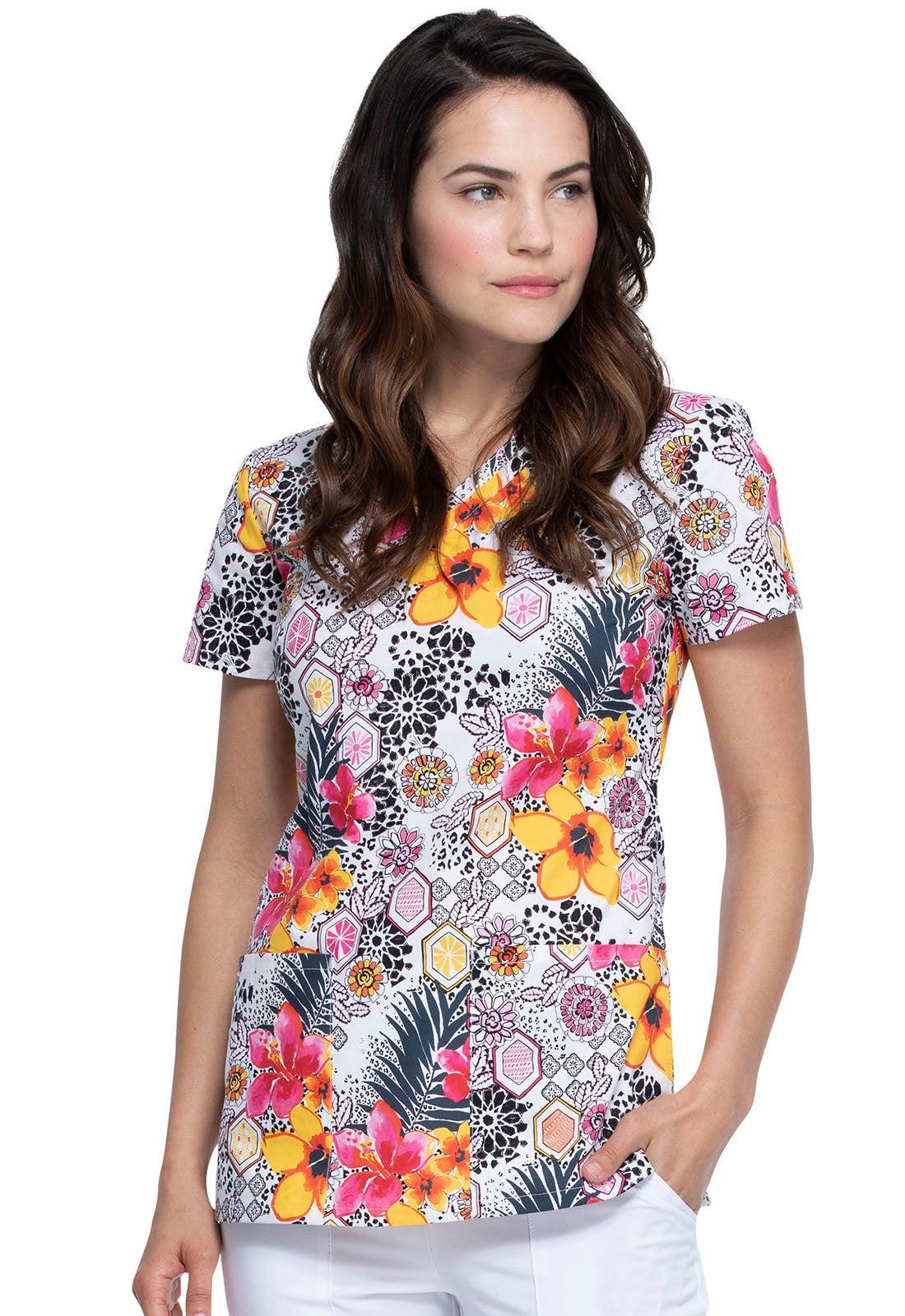 DICKIES PRINTS VNECK TOP  IN LEOPARD JUNGLE