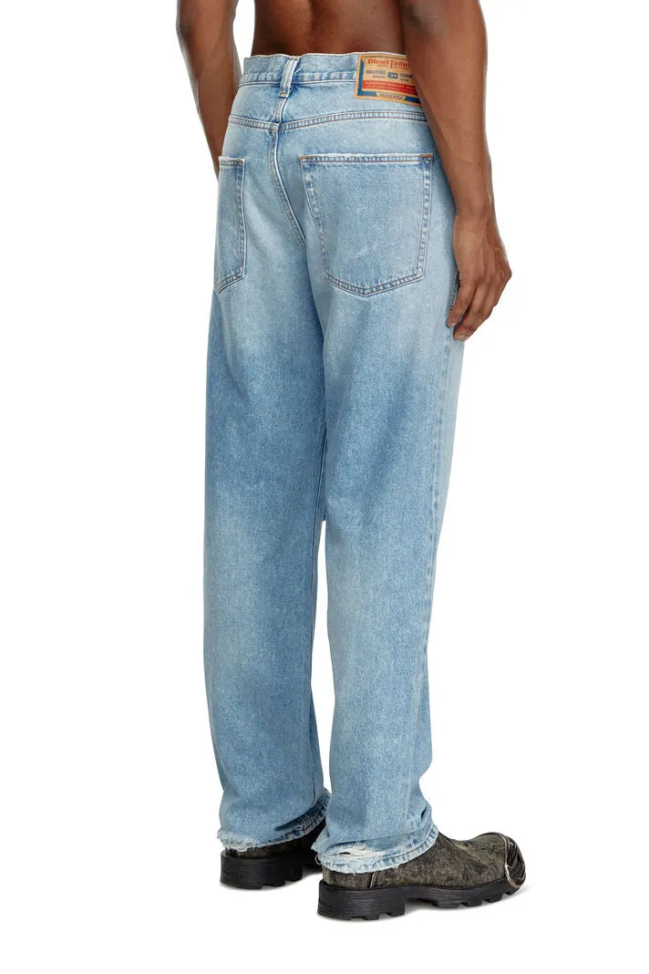 JEANS DMACS STRAIGHT