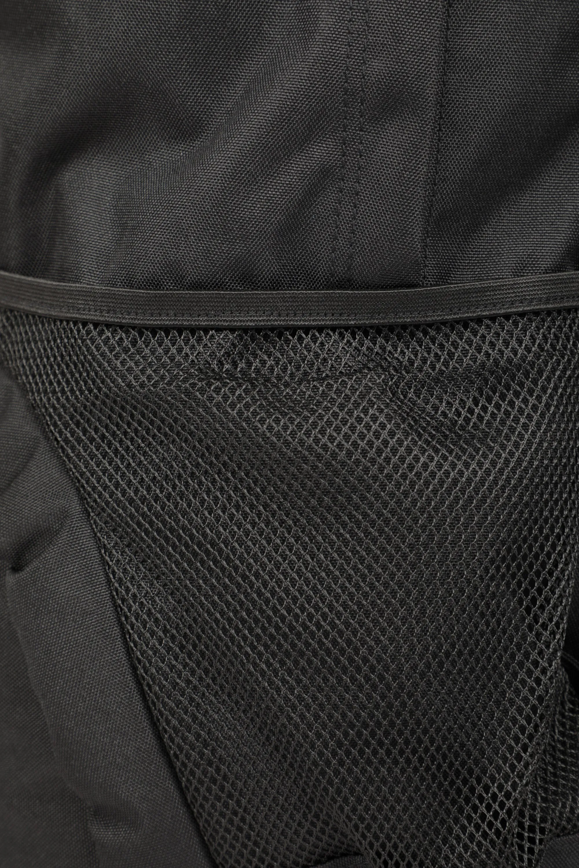 MOCHILA PERU 55L  NEGRA
