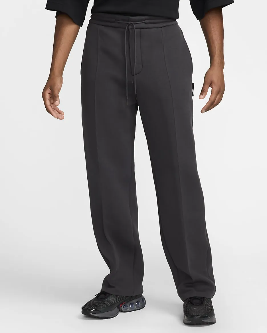 NIKE TECH PANTALóN ENTALLADO DE TEJIDO FLEECE  HOMBRE