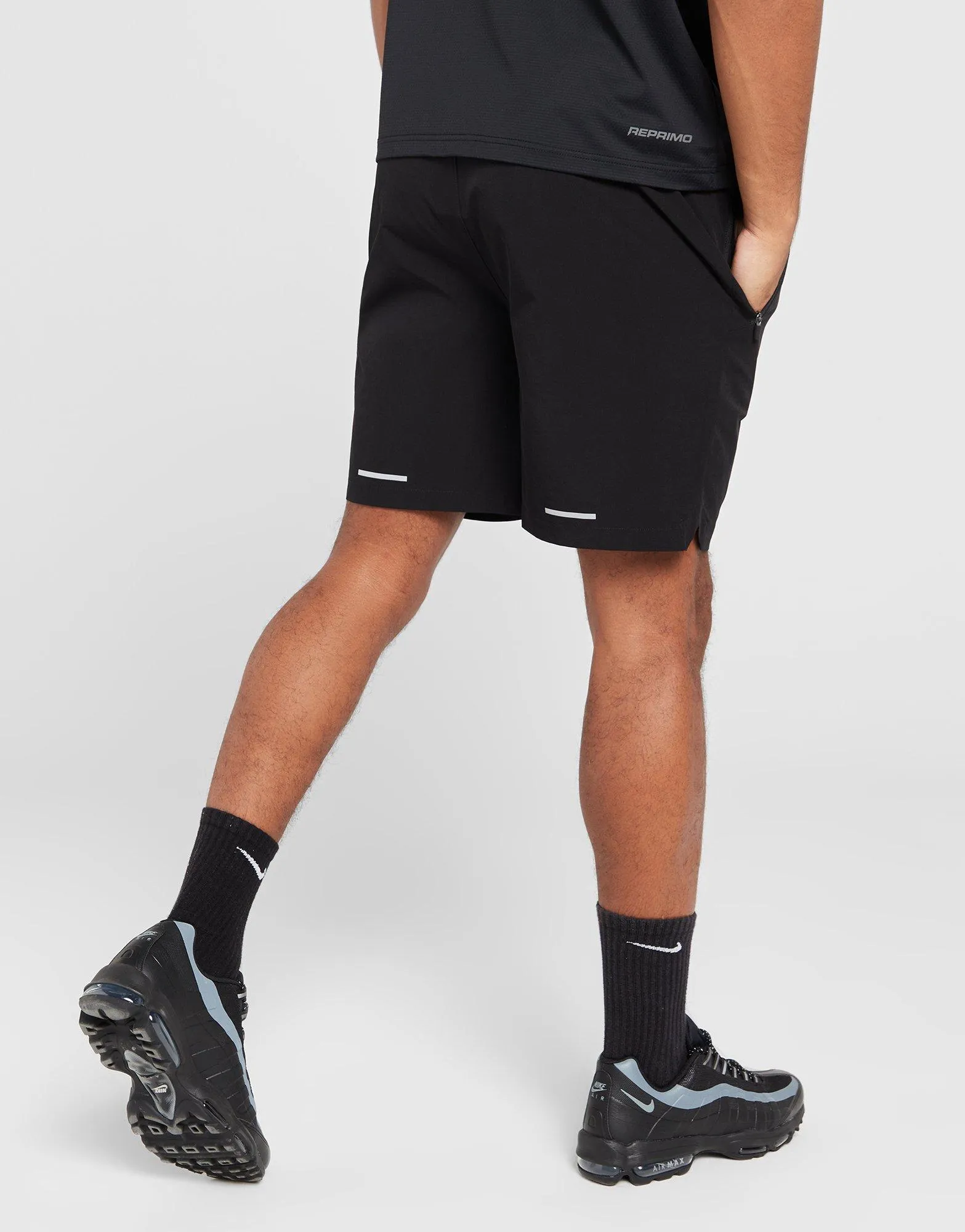 Reprimo Pantalón Corto Omni Woven