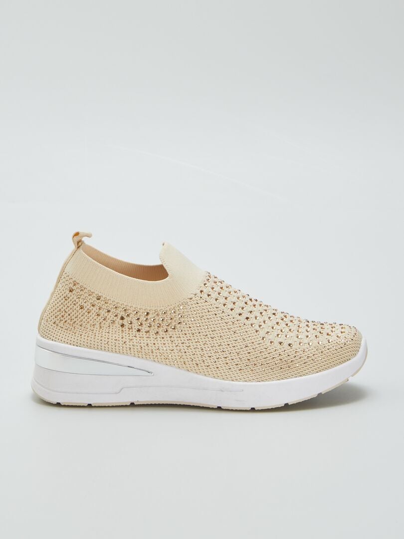 ZAPATILLAS DE MALLA Y STRASS  BEIGE