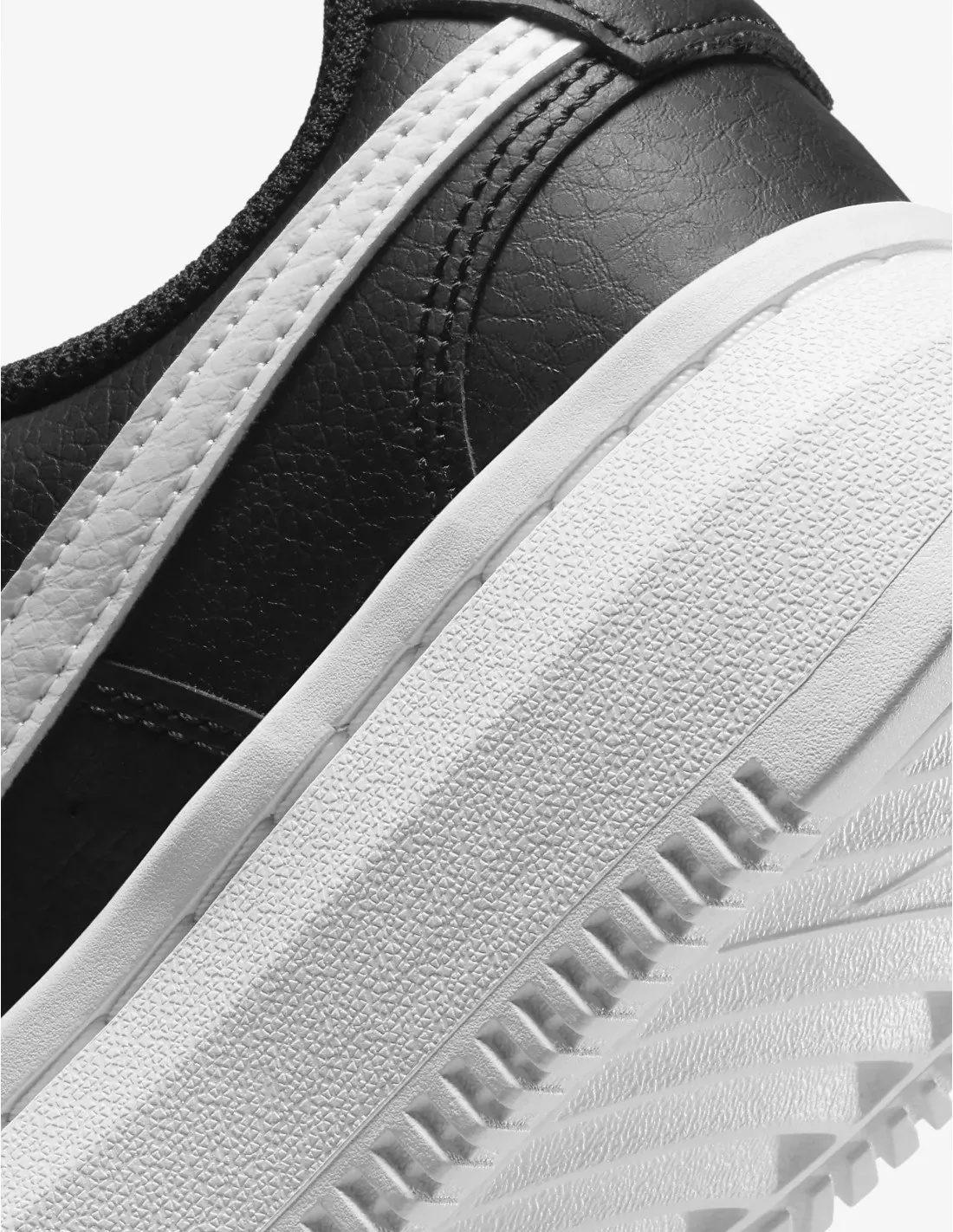 Zapatillas Plataforma NIKE Court Vision Negras